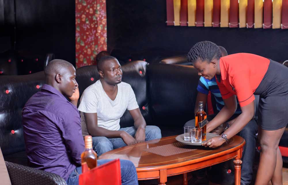 Top Notch Bar and Lounge Ntinda Kisasi Road Top Bar and Restaurant in Kampala Uganda, Great place to dine and drink beer, Great Food and Drinks, Grilled food, Great place to chille with mates, Great Venue for Private Beer and Wine Parties, Drinking and Dancing, Cocktail Bar, Lounge Bar, Party Bar, Restaurant, Bar, Lively DJ Nights, Great Music, Bar and Lounge, Delicious food in Kampala Uganda