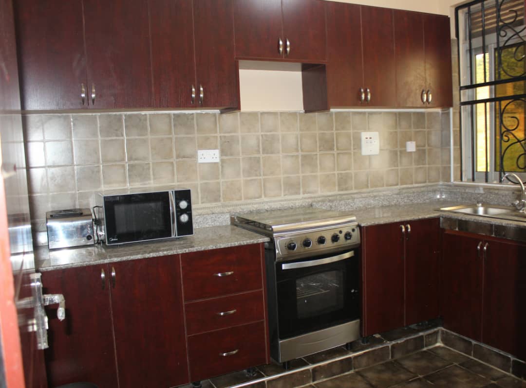 Kitchen Cabinets Kampala Uganda, Wooden Kitchen Cabinets Uganda, Wood Fittings and Carpentry Uganda, Oldvoi Uganda Limited Construction Comapany, Ugabox