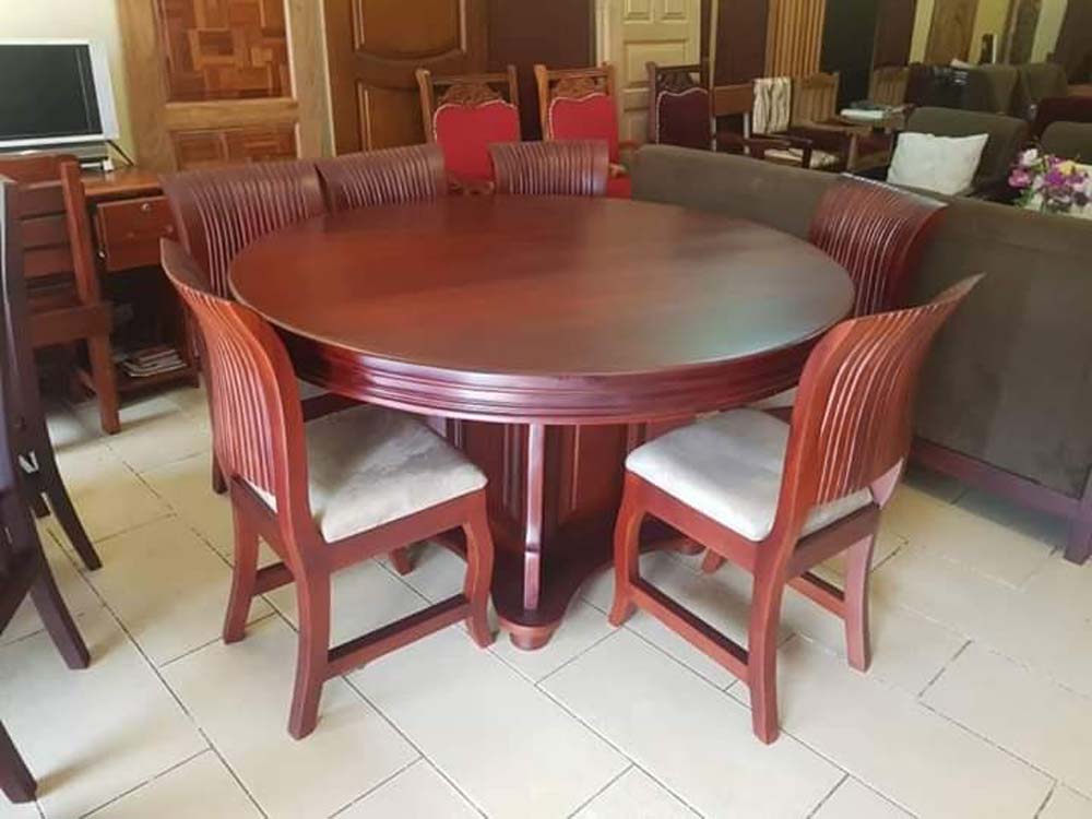 Dining Tables in Kampala Uganda, Home, Office and Hotel Furniture Uganda, Wood Furniture Manufacturer, Interior Design, Erimu Furniture Company Uganda, Ugabox