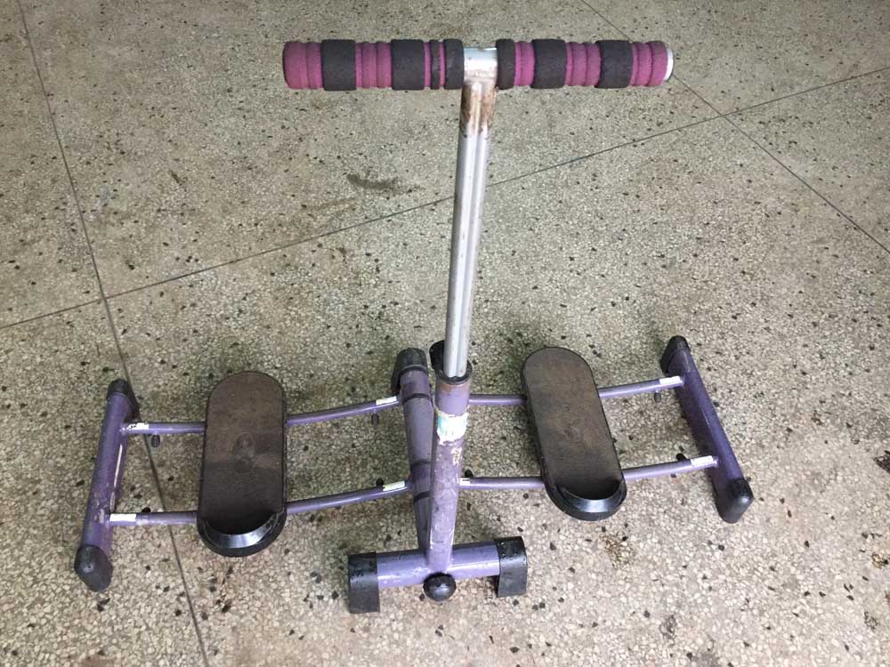 New & Used Leg Trainer, Sale Price: Ugx 450,000, Gym Equipment, JM Auto Parts Uganda, Motor Spare Parts Shop in Kampala Uganda, Ugabox