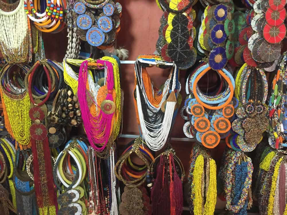 Johnay Artz Kampala Uganda - Art & Crafts, African Sandals, African Wear, Photo Framing, Art Pieces, Art Paintings, Home Decor. Craft Village Buganda Road Kampala Uganda, Ugabox