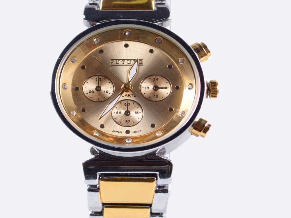 Future Watch for Sale Uganda, Code 203048 Colour Silver & Gold Watches, Essence Spa Lounge Kampala Uganda, Gift Shop Ugabox