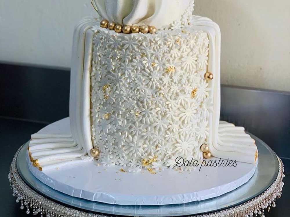 Wedding Cakes/Give Away Cakes in Kampala Uganda. Baking Services in Uganda. Cakes Company in Uganda-Dala Cakes And Pastries. Ugabox