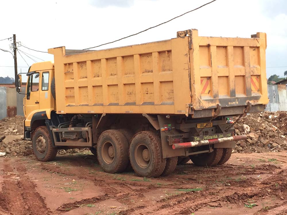 Trucks for Hire in Uganda, Akamwesi Ltd for Sand Supply in Uganda. Construction & Building Materials Supply in Kampala Uganda, Ugabox