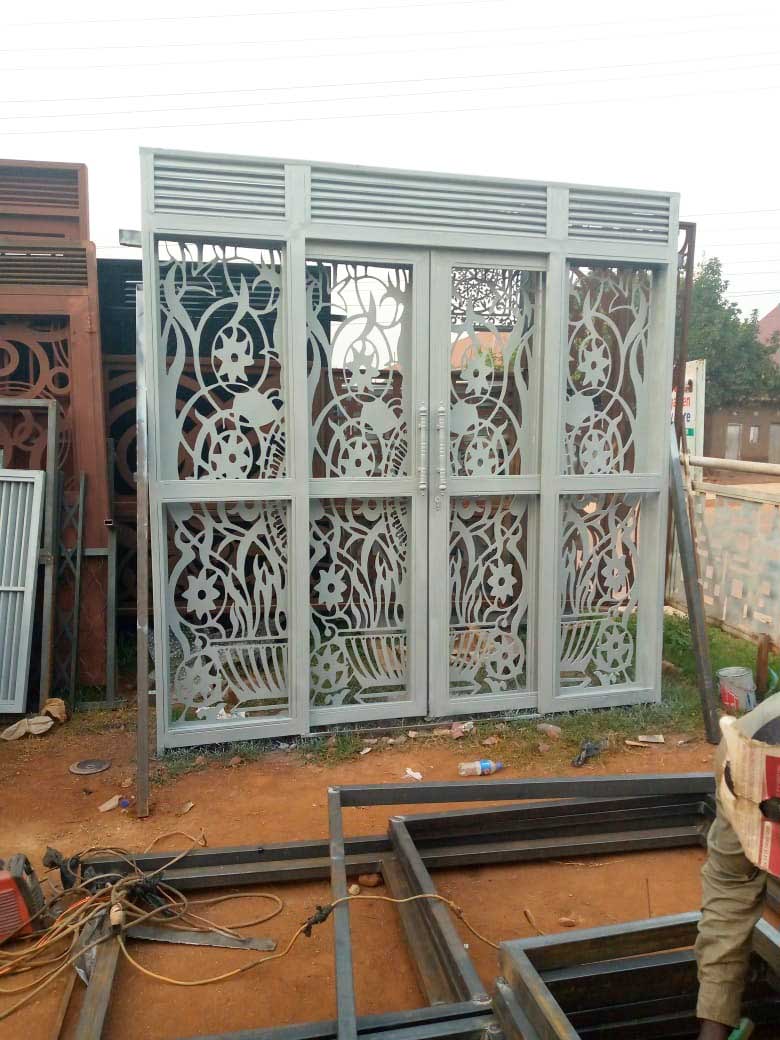 Metallic Windows in Uganda. Steel, Metal Welding And Fabrication in Kampala Uganda. Metal Engineering Works, Metal Welders, Steel Fabrication, Metal Fabrication in Kampala Uganda, MI Engineering Concepts Ltd, Ugabox