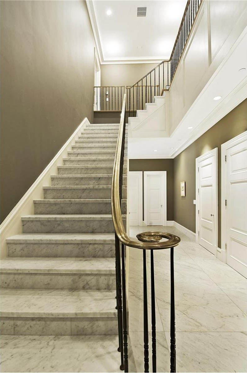 Granite/Marble Staircases Installation Services in Kampala Uganda. Stone Floor Installation Company in Uganda. Building Contractor Services: Varni Granite, Marble And Terrazzo, Ugabox