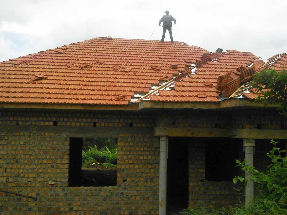 Kibirango Roofings Kampala Uganda, Professional and Expert House Roofers Kampala Uganda, Metal Works, Wood, Steel & Metal Roofing Kampala Uganda, Ugabox