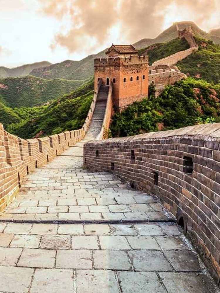 Top Attractions China. China Leading Tourist Attractions. Holiday Tours And Travel. Ugabox.com
