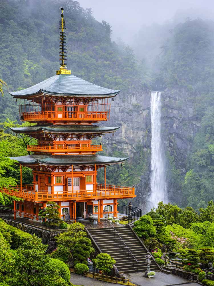Top Attractions Japan. Japan Leading Tourist Attractions. Holiday Tours And Travel. Ugabox.com