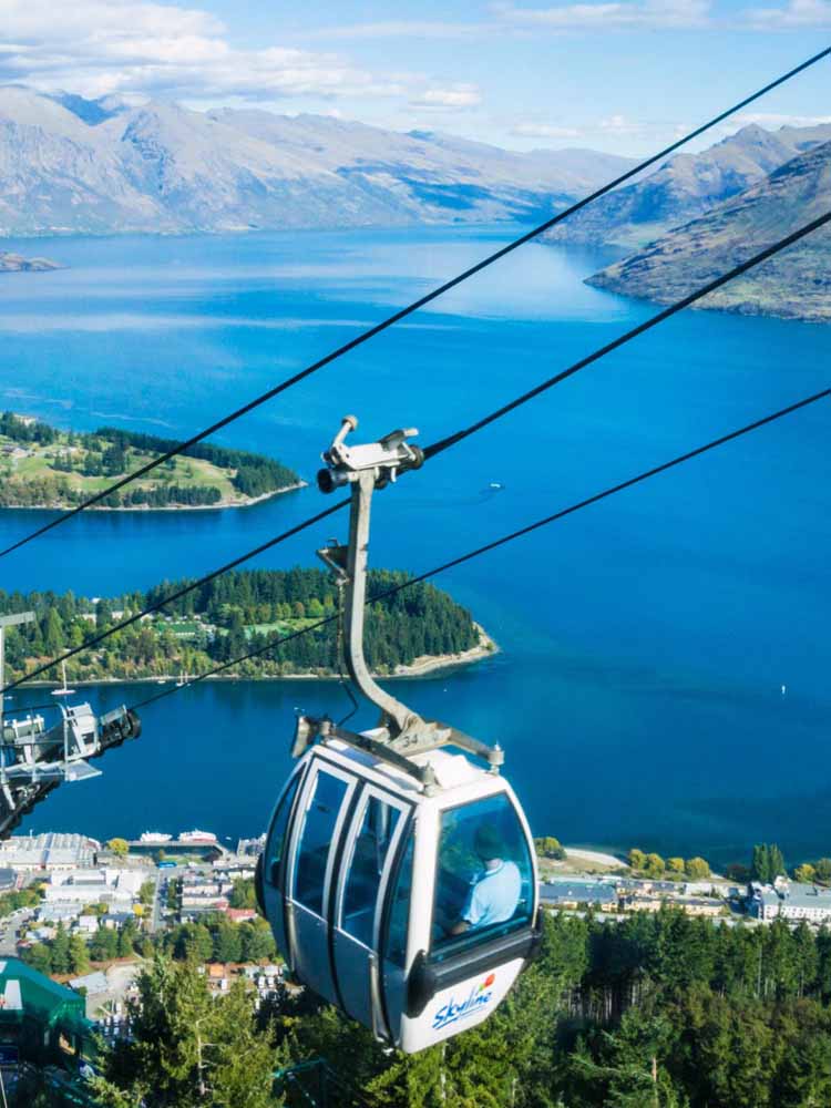 Top Attractions New Zealand. New Zealand Leading Tourist Attractions. Holiday Tours And Travel. Ugabox.com